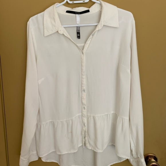 KENSIE Large off white blouse that falls loose. - Picture 1 of 4